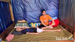 Xót xa hoàn cảnh của cậu học trò nghèo bị tai nạn giao thông