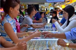 Giá vàng hôm nay, 25-9: Giá vàng thế giới bị bán tháo