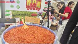 Món Việt nào đang "hot" trên Amazon với giá bán gấp 10 lần giá xuất khẩu?