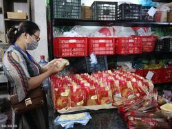 Kiểm tra liên ngành về an toàn thực phẩm dịp Tết Trung thu tại 6 phường, 3 xã