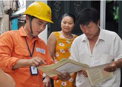 Bộ Chính trị: Tăng quyền để khách hàng lựa chọn nhà cung cấp điện