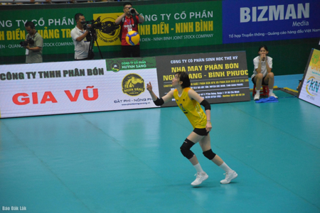 Chủ công Trần Thị Thanh Thúy lần thứ 3 xuất ngoại, thi đấu tại Nhật