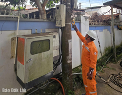 Băn khoăn với tiền điện tháng 8