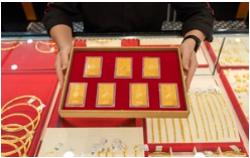 Giá vàng hôm nay 12-1: Vừa mở cửa đã tăng nhanh