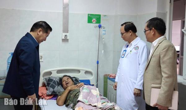 Tỉnh ủy Đắk Lắk chỉ đạo tăng cường bảo vệ, chăm sóc và nâng cao sức khỏe Nhân dân