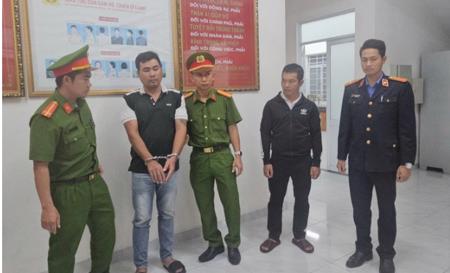 Bắt tạm giam 2 đối tượng đánh người đến liệt giường nhưng giám định thương tích 0%