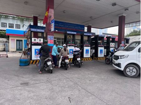 Doanh nghiệp bán lẻ xăng dầu lại "kêu trời" vì chiết khấu thấp kéo dài