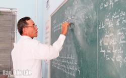 Tăng đãi ngộ - giữ lửa nghề