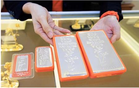 Giá bạc hôm nay 20-1: Cao chót vót, phải đặt mua trước vài tháng mới có