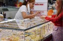 Giá vàng hôm nay 24-1: Tiếp tục đi lên