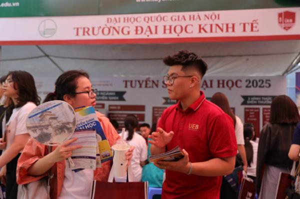 Trường đại học thu gọn phương thức, tăng xét tuyển kết hợp