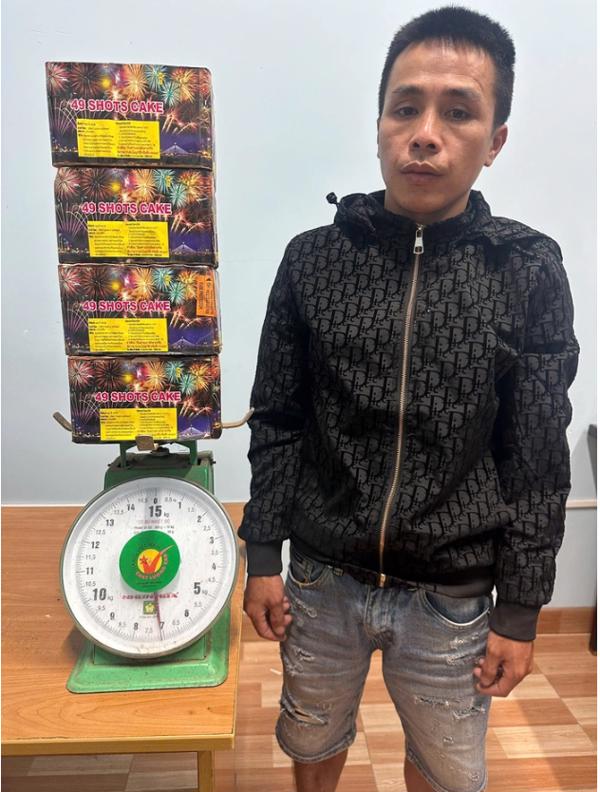 Mất Tết vì “mê” pháo hoa!