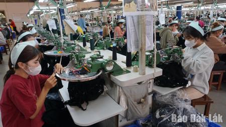 Tạo “bệ phóng” cho kinh tế tư nhân cất cánh