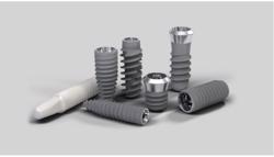 Trụ Implant phù hợp, không phải trụ đắt nhất