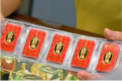 Giá vàng hôm nay 31-1: Sụt giảm mạnh sau chuỗi tăng kỷ lục