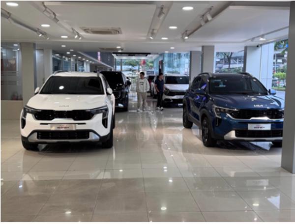 Năm 2025, thị trường ô tô nhiều biến động