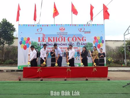 Khởi công xây dựng 4 phòng học tại Trường Mầm non Hoa Sen