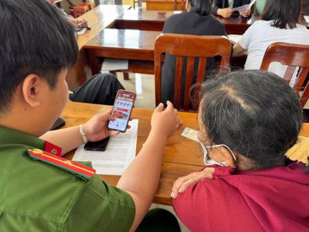 Tăng cường kỹ năng số cho người dân
