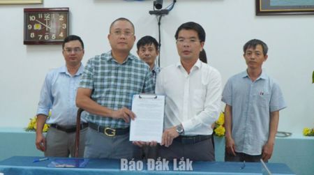 Vườn quốc gia Ea Sô ký kết hợp tác phát triển du lịch sinh thái