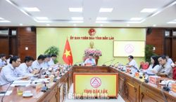 Bàn giải pháp cấp bách phòng, chống hạn hán tại 68 xã, phường phía Tây tỉnh