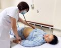 90% trẻ sơ sinh nhiễm viêm gan B từ mẹ có thể thành bệnh nhân mạn tính