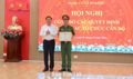 Khen thưởng đột xuất Công an xã Hòa Phú trong công tác bảo đảm an ninh, trật tự