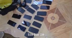 CSGT Đắk Lắk phối hợp, bắt giữ 3 thiếu niên mang nhiều tài sản nghi trộm cắp