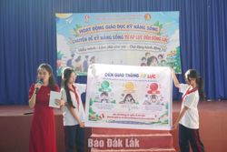 Chú trọng chăm sóc sức khỏe tinh thần học đường