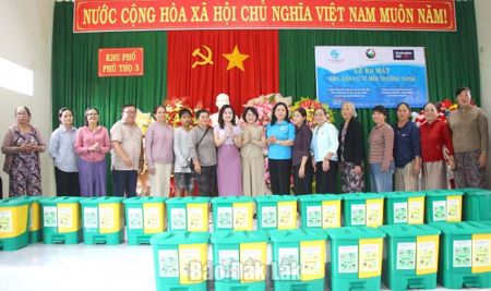 Ra mắt mô hình “Khu dân cư vì môi trường xanh” tại phường Hòa Hiệp