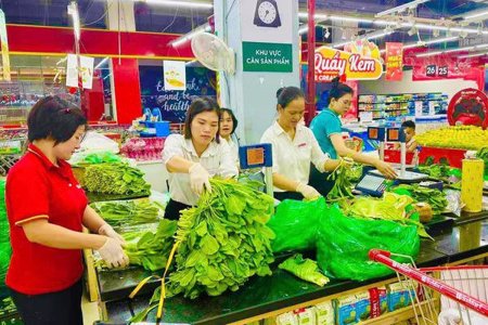 Thị trường bán lẻ tăng nhiệt