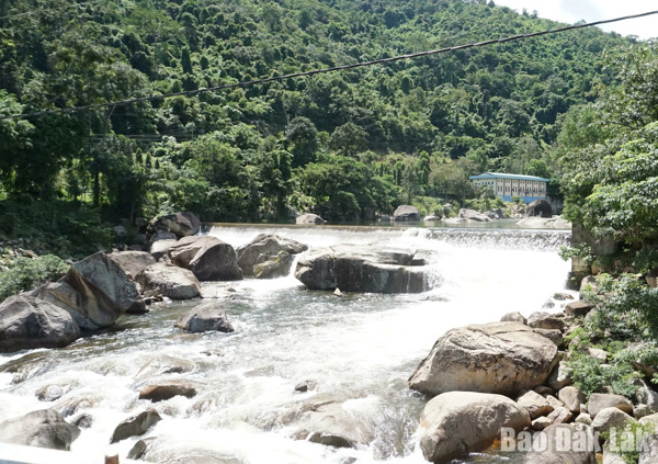 Xã Krông Bông khuyến cáo du khách hạn chế vào khu vực thác Krông Kmar