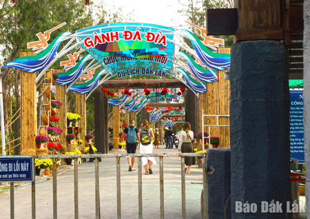 Du lịch biển Đắk Lắk, “thỏi nam châm” hút du khách