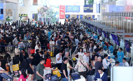 Hàng không Việt khai thác 9.100 chuyến bay dịp Tết: Ba sân bay lớn đồng loạt lập kỷ lục