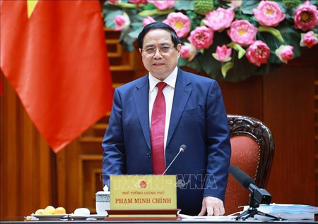 Có 33% người trưởng thành gửi tiết kiệm tại ngân hàng