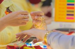 Sáng 7-2, giá vàng miếng SJC, bạc Phú Quý cùng tăng mạnh