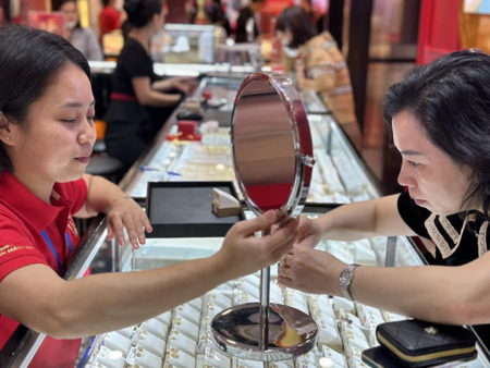 Thu thuế giao dịch vàng miếng không ảnh hưởng đến quyền lợi hợp pháp của người dân