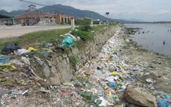 Du lịch Việt Nam trước áp lực rác thải nhựa