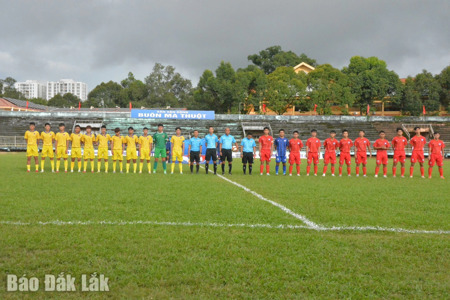 Lượt đi Giải bóng đá hạng Nhì quốc gia 2026: Đắk Lắk có lợi thế thi đấu nhiều trận trên sân nhà