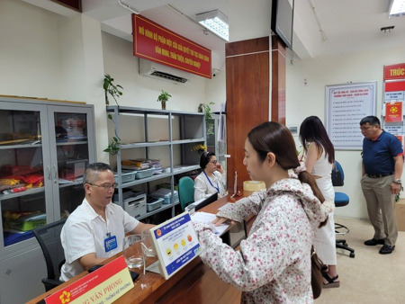 Kỳ vọng vào tăng lương cơ sở