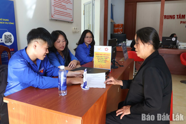 Đưa Nghị quyết 57 vào đời sống qua những “trụ cột số”