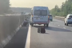 Khi gặp sự cố trên cao tốc, người dân cần làm gì?