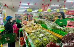 Thích ứng mặt bằng giá mới: Bài toán chung của xã hội