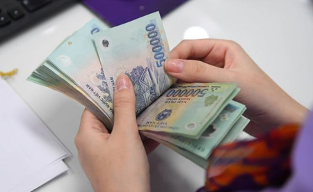 Trình Chính phủ phương án thực hiện quyết định tăng lương trong tháng 5