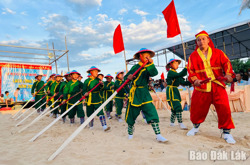 Đánh thức “mỏ vàng” văn hóa để phát triển du lịch