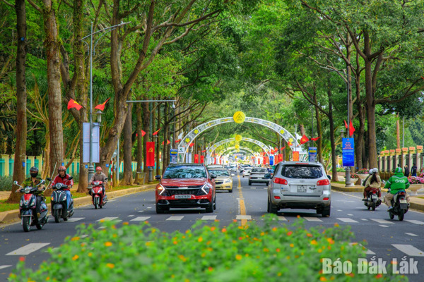 Đô thị Buôn Ma Thuột: Rừng trong phố hay phố trong rừng?