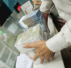 Ngân hàng Nhà nước yêu cầu xử lý nghiêm vi phạm về lãi suất