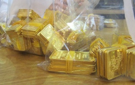 Giá vàng tăng mạnh, nhiều người tiếc nuối vì mất cơ hội mua giá thấp