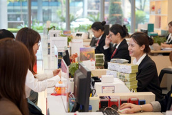 Sếp ngân hàng nêu dự báo về lãi suất sau động thái của loạt ngân hàng