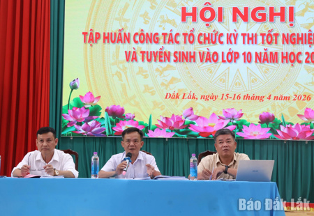 Tập huấn công tác thi tốt nghiệp THPT năm 2026 và tuyển sinh lớp 10