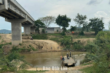 Tận dụng đất dôi dư từ Dự án cao tốc Khánh Hòa - Buôn Ma Thuột cho công trình cầu Krông Bông